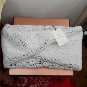 Aspen Infinity Scarf